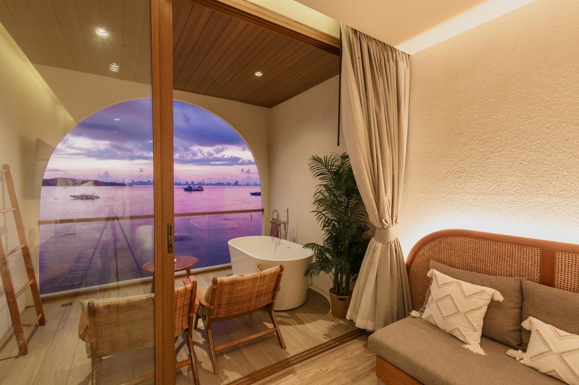 Tasana Bar And Luxury Resort Ko Lan Exteriér fotografie